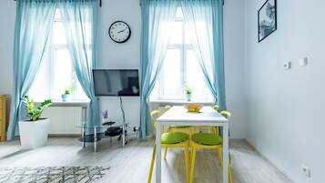 Wawel Castle Apartment | 1 quarto, cofres nos quartos, cortinas blackout
