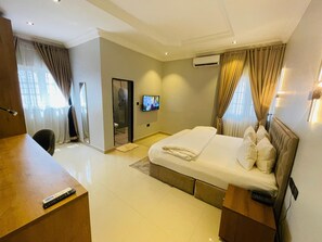 Luxury Apartment, 3 Bedrooms, Balcony, Garden View | 3 bedrooms, desk, laptop workspace, iron/ironing board - Three Bedroom Apartment (Abuja)