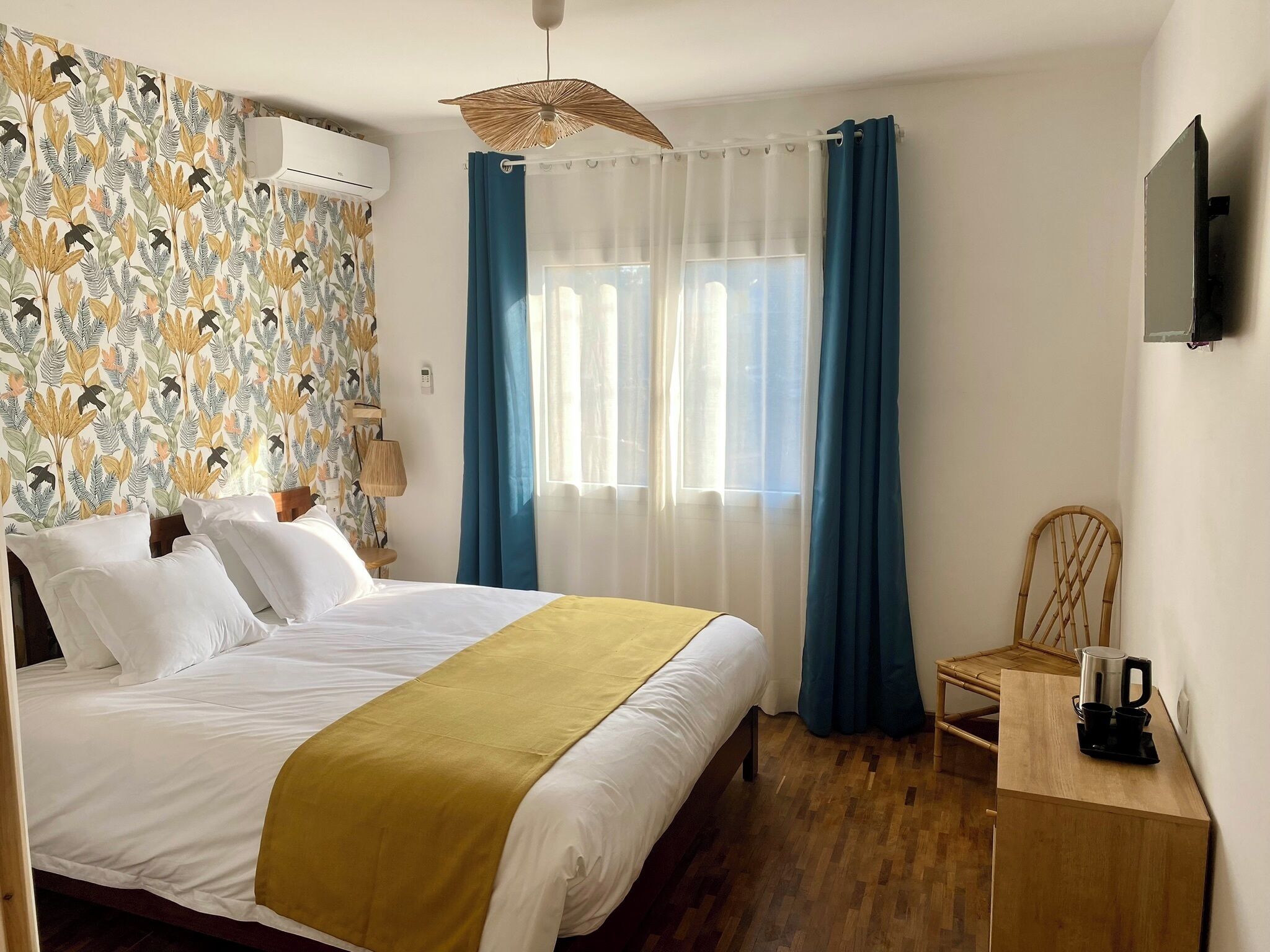 Habitación doble clásica | Cuna de viaje, wifi gratis y ropa de cama 