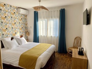 Classic Double Room | Free WiFi, bed sheets - Hôtel Escale (Antananarivo)