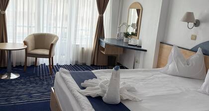 Briza Boutique Mamaia