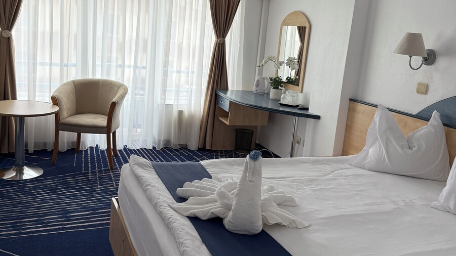 Briza Boutique Mamaia
