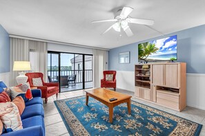 Smart TV - Sea Club#105 "Pelican's Perch"~ Pool, Fishing Dock, Near Beach! (Indian Shores)