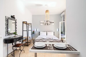 Iron/ironing board, travel cot, WiFi, bed sheets - Veneti Corfu Nest - Serene Getaway (Sidari)