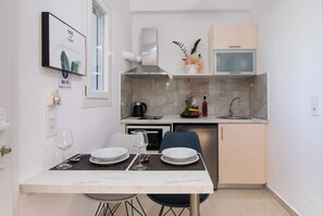 Fridge, oven, stovetop, toaster - Veneti Corfu Gem - Charming Nest (Sidari)