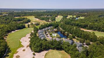 Condo, 3 Bedrooms | Golf