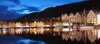 Sleep well in Cozy hideout, Bryggen across the bay