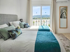 4 bedrooms, in-room safe, iron/ironing board, travel crib
