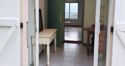 Hébergement A Ritonda (chambre+salle de bain+ cuisine), calme avec vue montagne