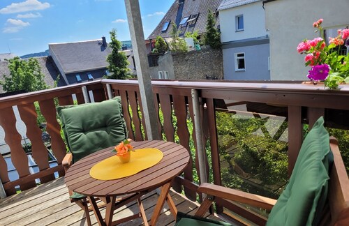 1-room apartment with balcony on the 1st floor, combined living room and bedroom