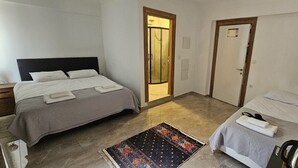 Classic Triple Room, Partial Sea View | WiFi (free) - Ness Pansiyon (Ayvacik)