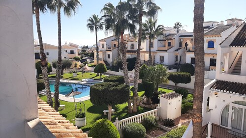 Beautiful, comfortable, homely, 3 bedroom apartment, great views to the sea