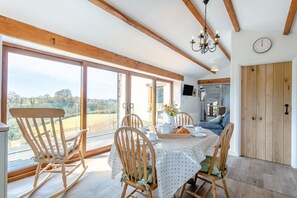 Dining - 3 Bed in Bish Mill (oc-e30946) (Bish Mill)