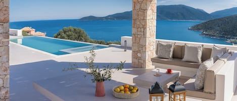 Alberca al aire libre