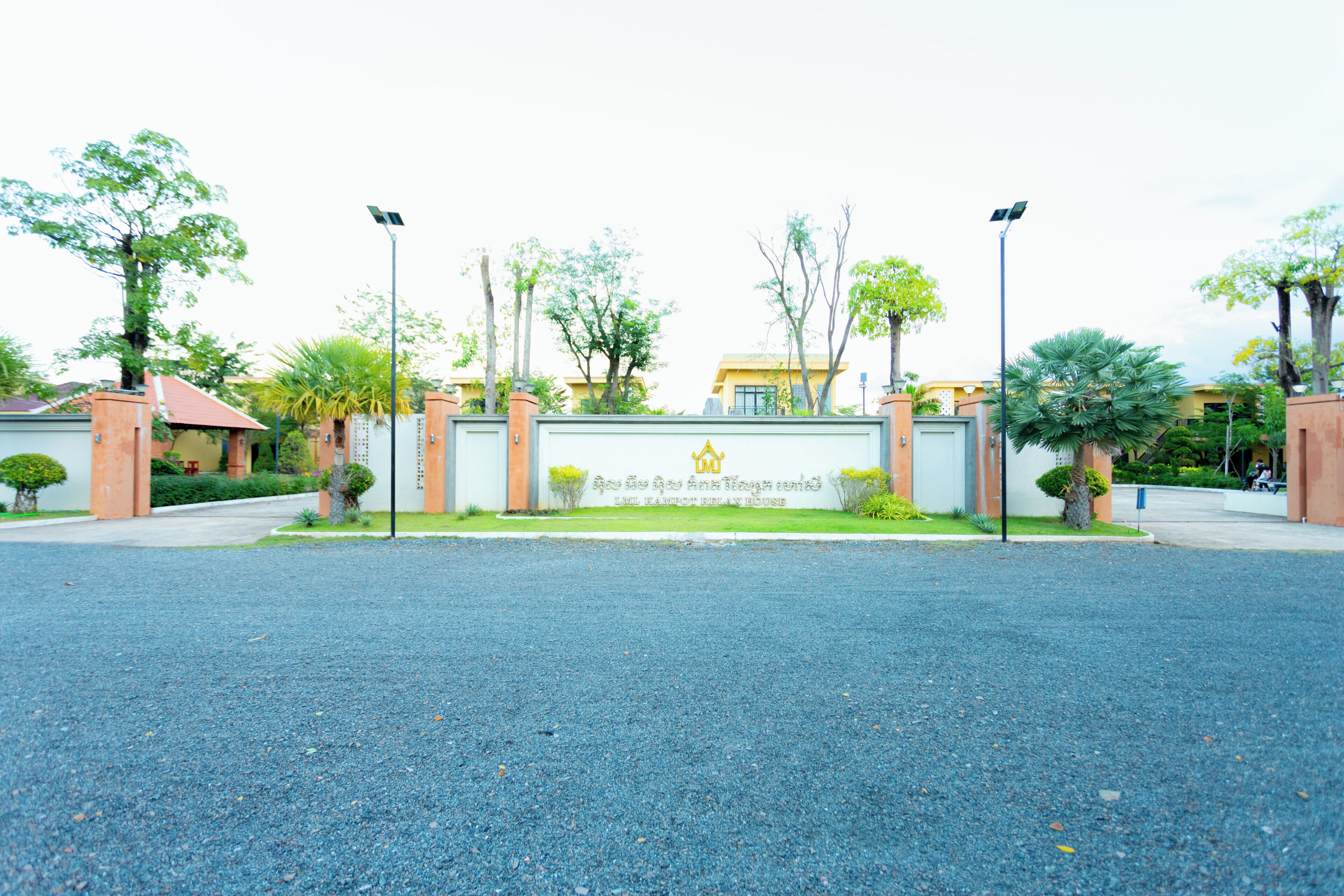 Mặt tiền nơi lưu trú