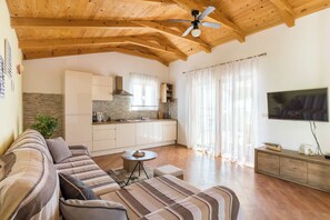 TV - Dream House Duga (trogir)