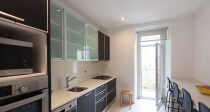 FLH Saldanha Spacious Apartment