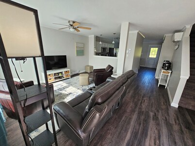 Acadia Villas! 6B Lexi: A private neighborhood in woods.