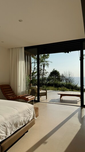 4 bedrooms, in-room safe, desk, iron/ironing board - Elu-Architectural Masterpiece Amazing Ocean Views and Walk trail to the Beach (Puntarenas Province)