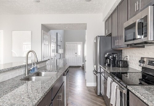 Relax in Style, Golf course Community Townhouse - 3440