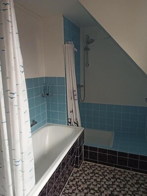 샤워 시설, 타월