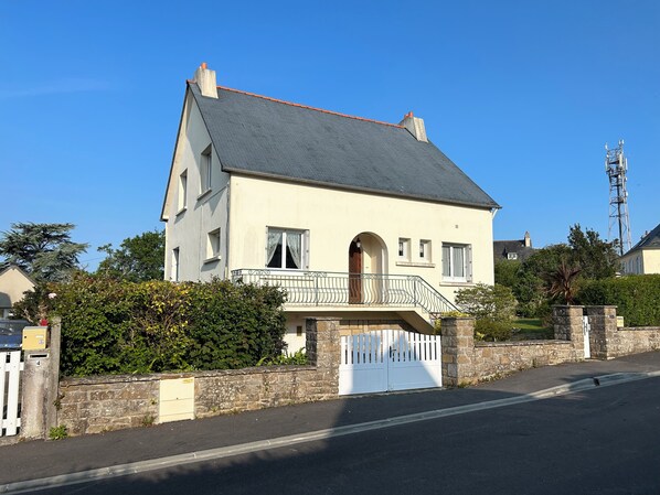 Exterior - Ideally located in the heart of Crozon in a quiet area (Crozon)