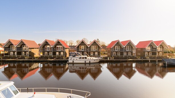 Bungalow (Havenwoning 4) | View from room - Summio Havenresort Terherne (Terherne)