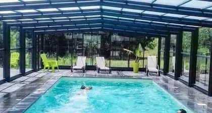 Chalet 3 étoiles - Piscine - ccbadcb
