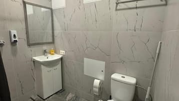 Chambre, 1 chambre, fumeurs | Salle de bain