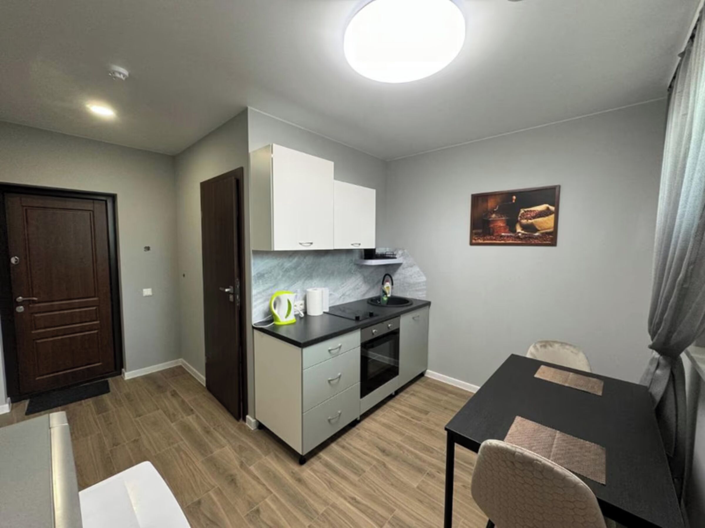 Room, 1 Bedroom, Smoking, Balcony | Dining room
