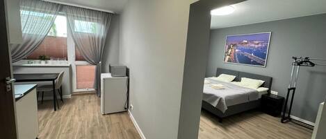 Kamer, 1 slaapkamer, roken, balkon | 1 slaapkamer