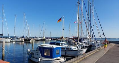 Beautiful apartment in central Stege with a private garden.