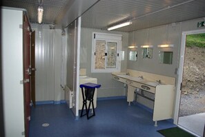 Interior - Camping 3 étoiles - Piscine - ccbadef (Lesperon)