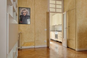 Standard Apartment | 2 bedrooms, iron/ironing board, free WiFi, bed sheets