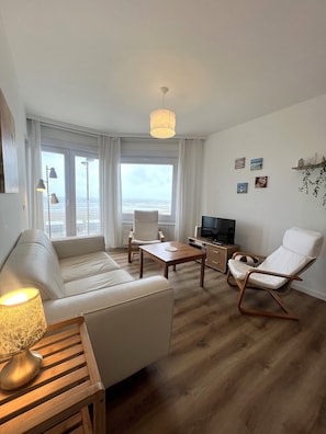 Apartment | Living room