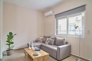 Classic Apartment | Living area