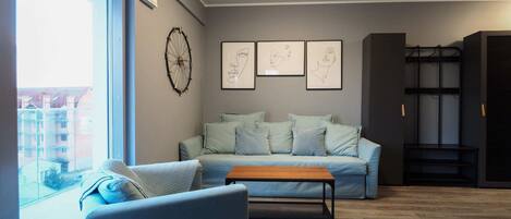 Apartment | Living room