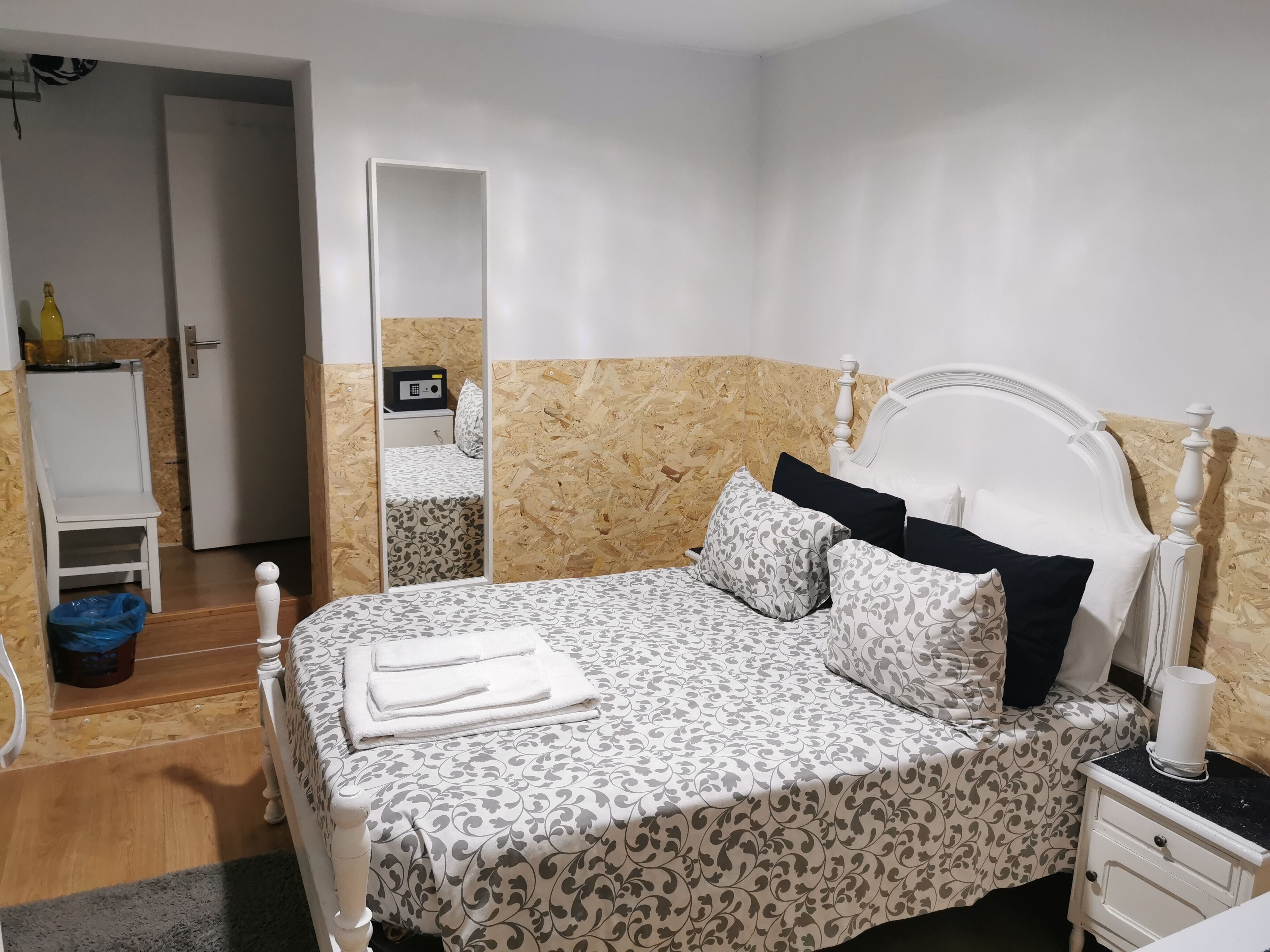 Photo - Jualis Guest House