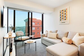 Nicht klassifiziertes Bild, 2 von 24, Schaltfläche