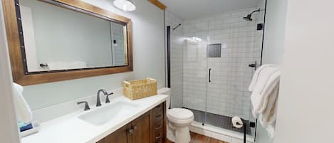 Shower, towels
