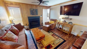 TV, fireplace - NEW! Powderidge 32E - Brigham One Bedroom Townhouse (Snowshoe)
