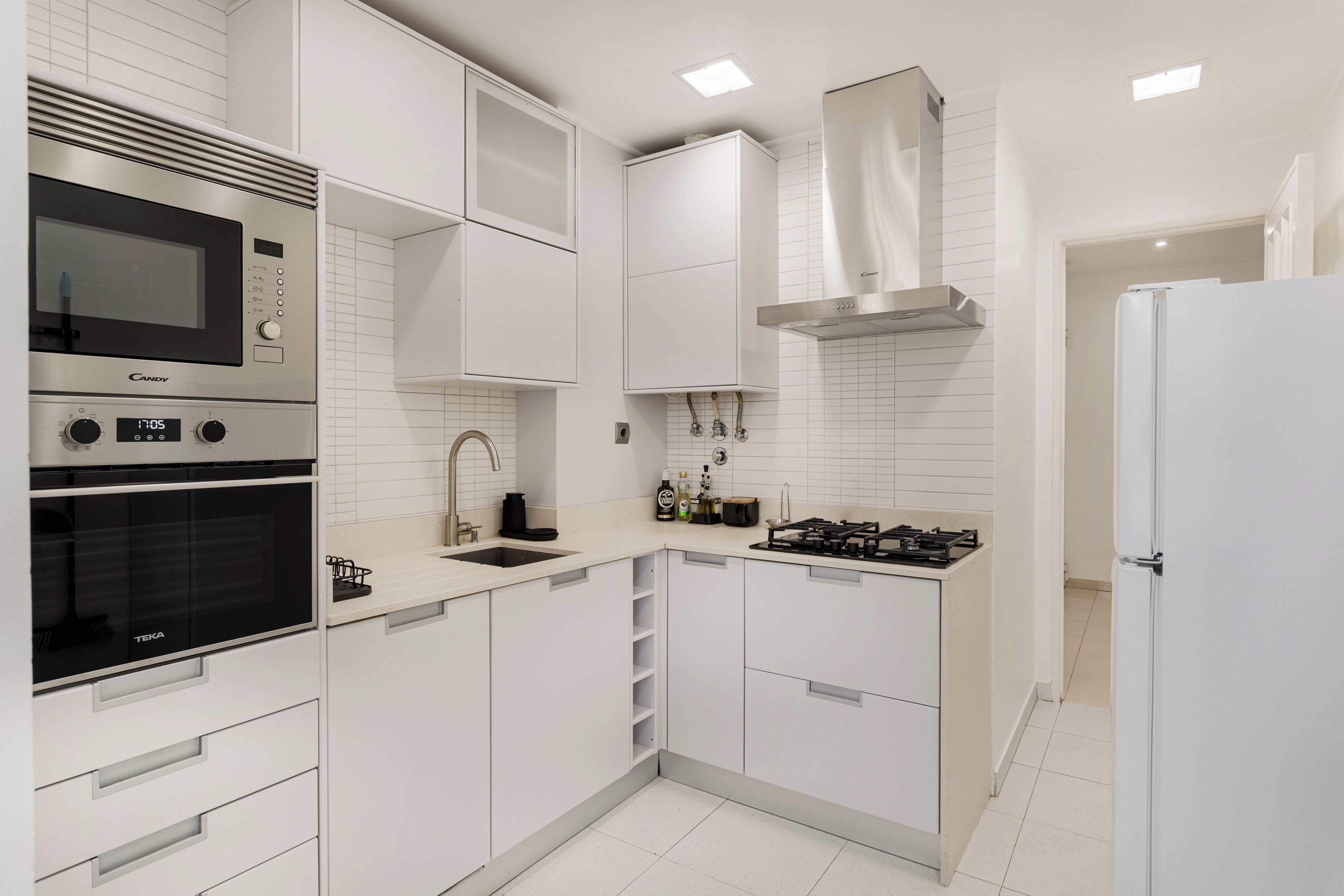 Family Apartment, 2 Bedrooms, Non Smoking | Private kitchen | Espresso maker, electric kettle, toaster, freezer