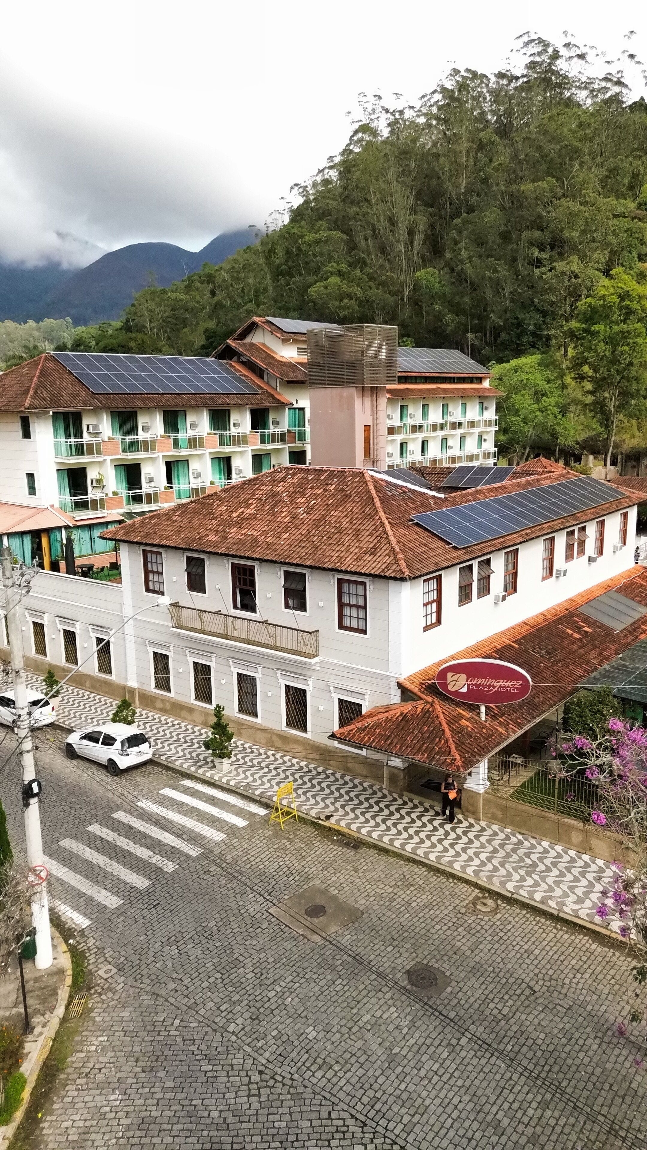 Fachada da propriedade