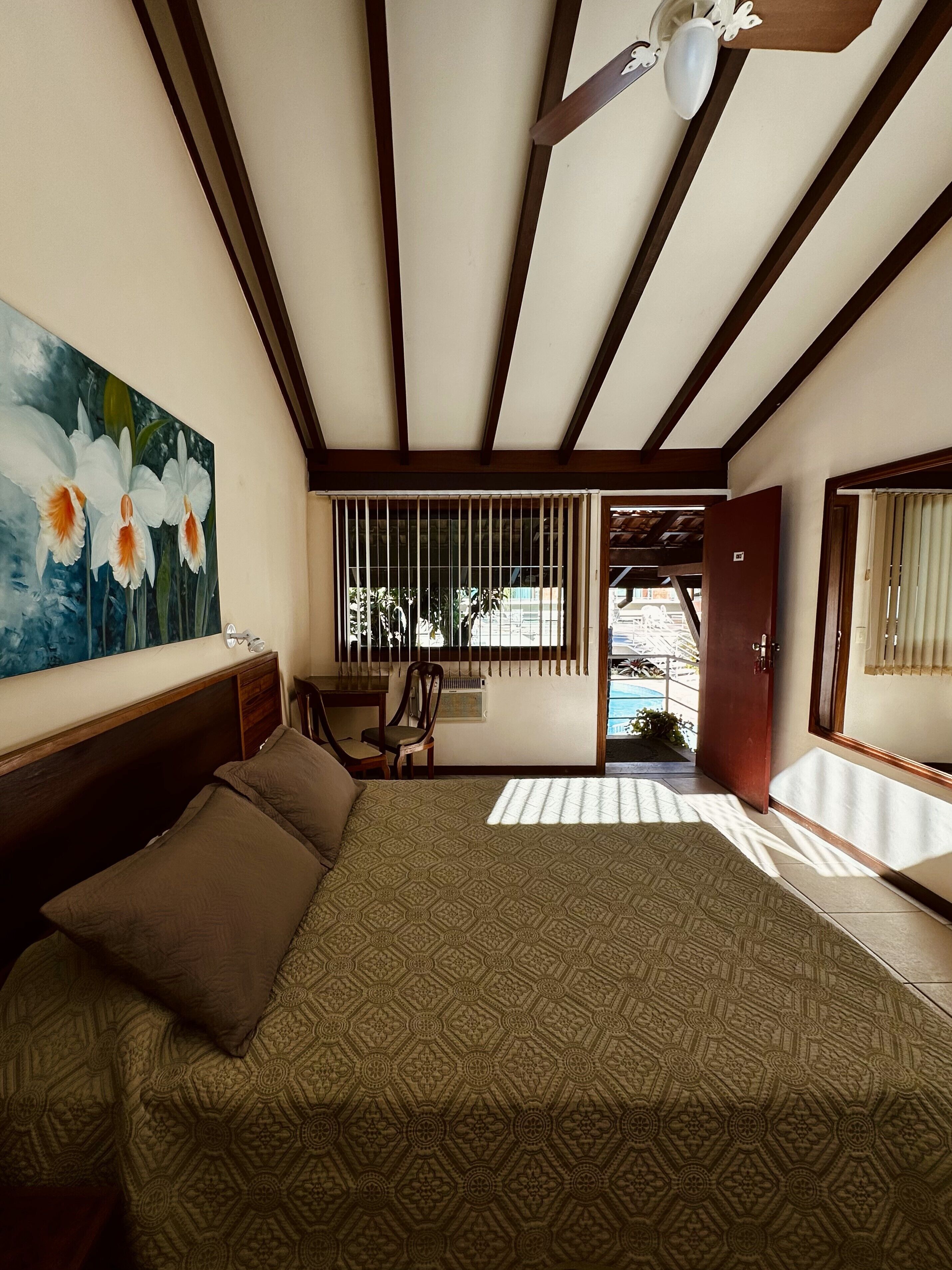 Exclusive Double or Twin Room, Pool View | Minibar, in-room safe, individually decorated, individually furnished