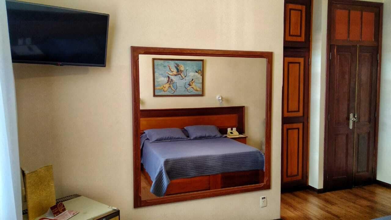 Rom – comfort, ikke-røyk, fjellutsikt | Minibar, safe på rommet, individuelt dekorert og individuelt innredet