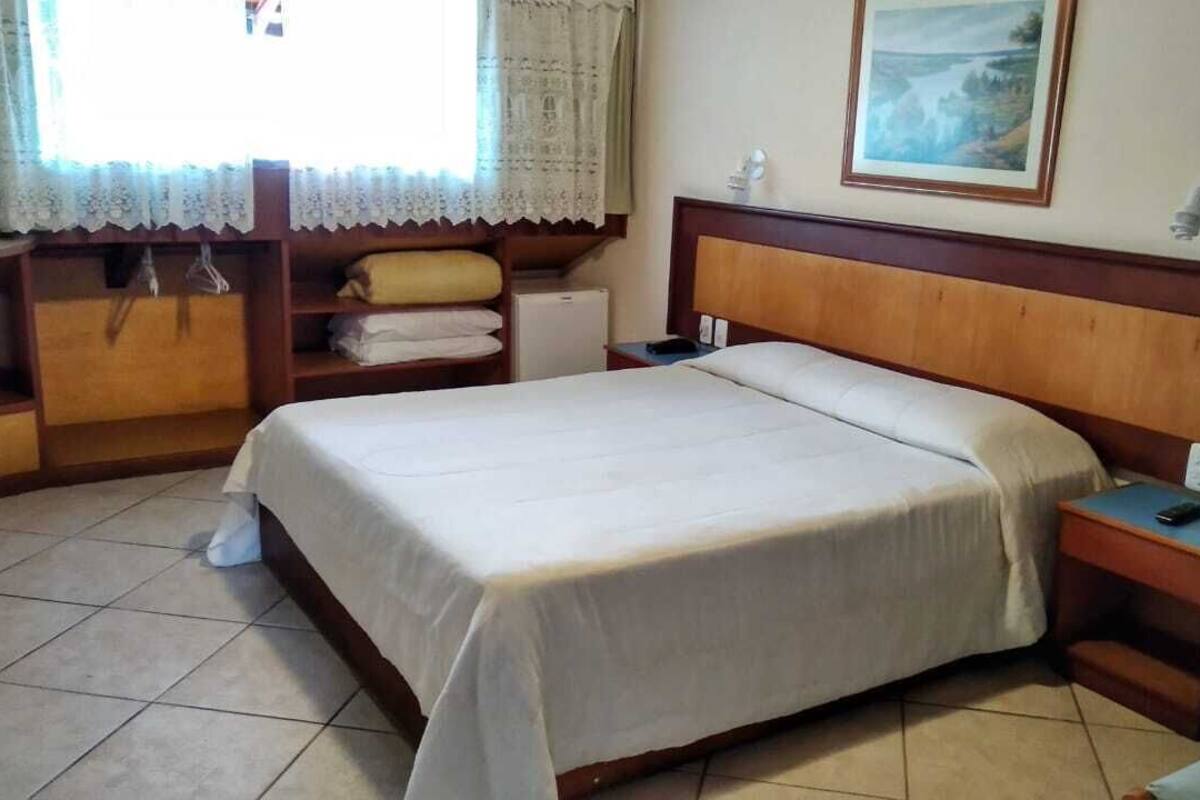 Minibar, safe på rommet, individuelt dekorert og individuelt innredet