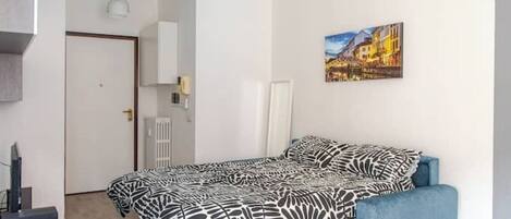 1 chambre, fer et planche à repasser, Wi-Fi, draps fournis