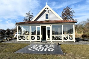 House | Exterior - Holiday Home Simonshaven by Lake Beach (Simonshaven)