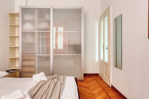 Standard Apartment - JOIVY Cosy flat near Montanelli Gardens (Milan)