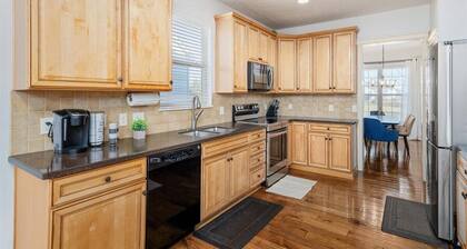 Spacious 4-bedroom house in awesome Pickerington with fitness room, WiFi